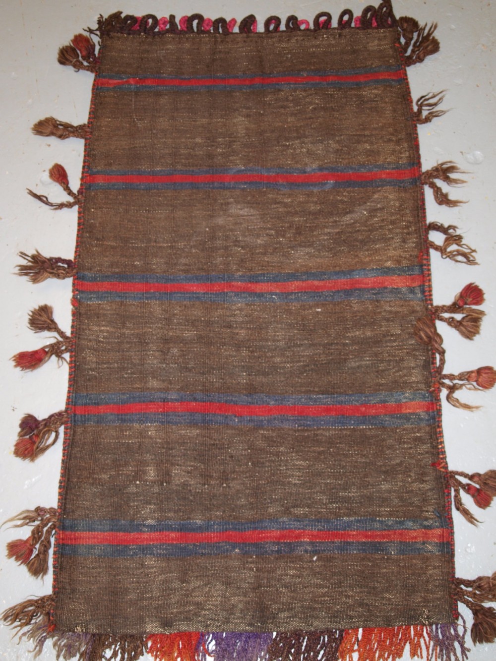 OLD AFGHAN BALUCH BALISHT GRAIN BAG, STRIPPED PLAIN WEAVE BACK, CIRCA 1920. View VIII