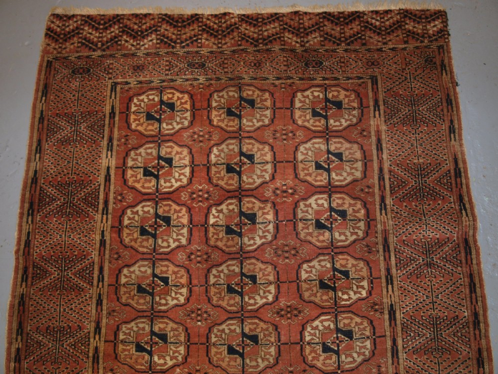 ANTIQUE TEKKE TURKMEN DOWRY RUG OF SMALL SIZE, LATE 19TH CENTURY. View II