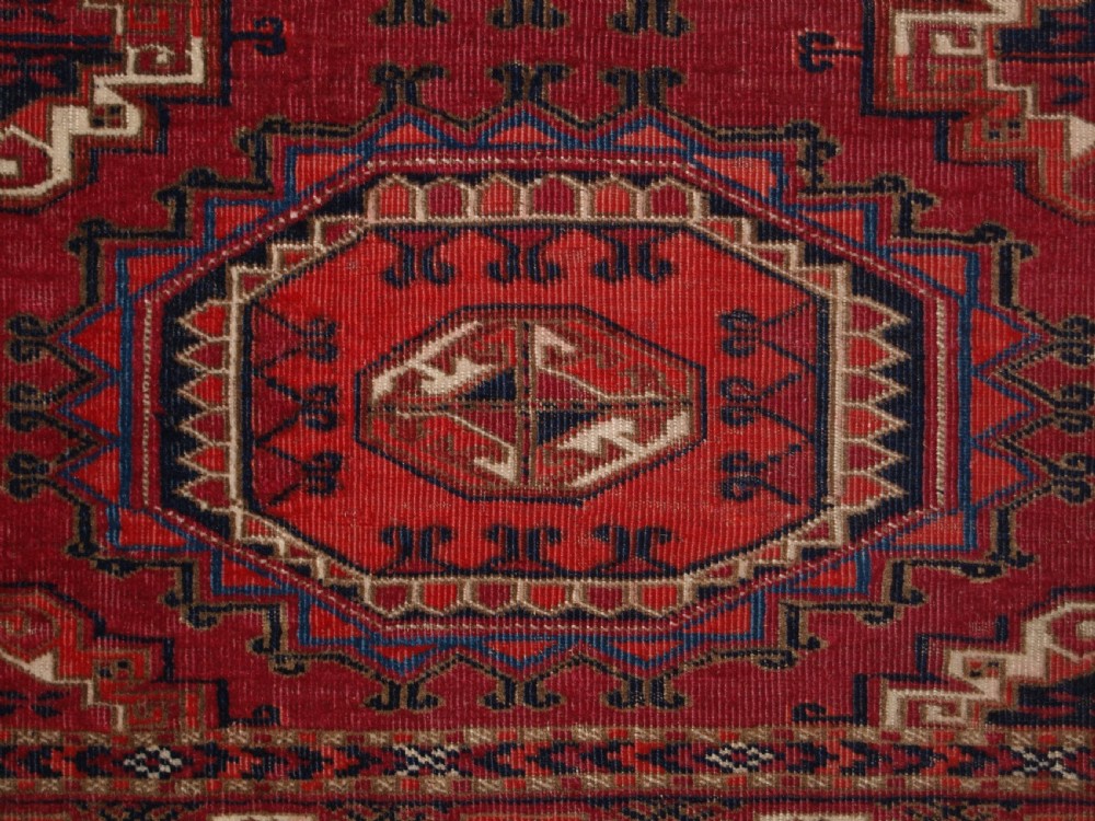 ANTIQUE TEKKE TURKMEN CHUVAL WITH SALOR GULS, VERY FINE WEAVE, CIRCA 1880. View VIII