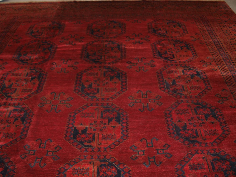 ANTIQUE AFGHAN ERSARI CARPET OF VERY LARGE SIZE WITH SUPERB ROSE MADDER COLOUR, CIRCA 1900. View VII