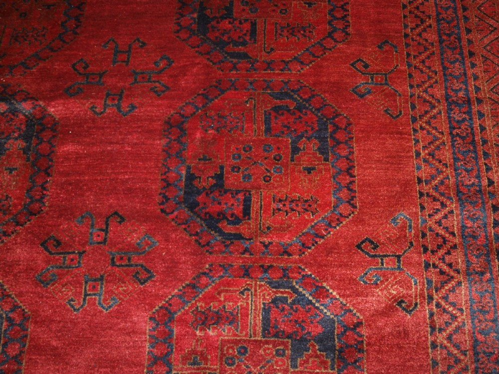 ANTIQUE AFGHAN ERSARI CARPET OF VERY LARGE SIZE WITH SUPERB ROSE MADDER COLOUR, CIRCA 1900. View XIII