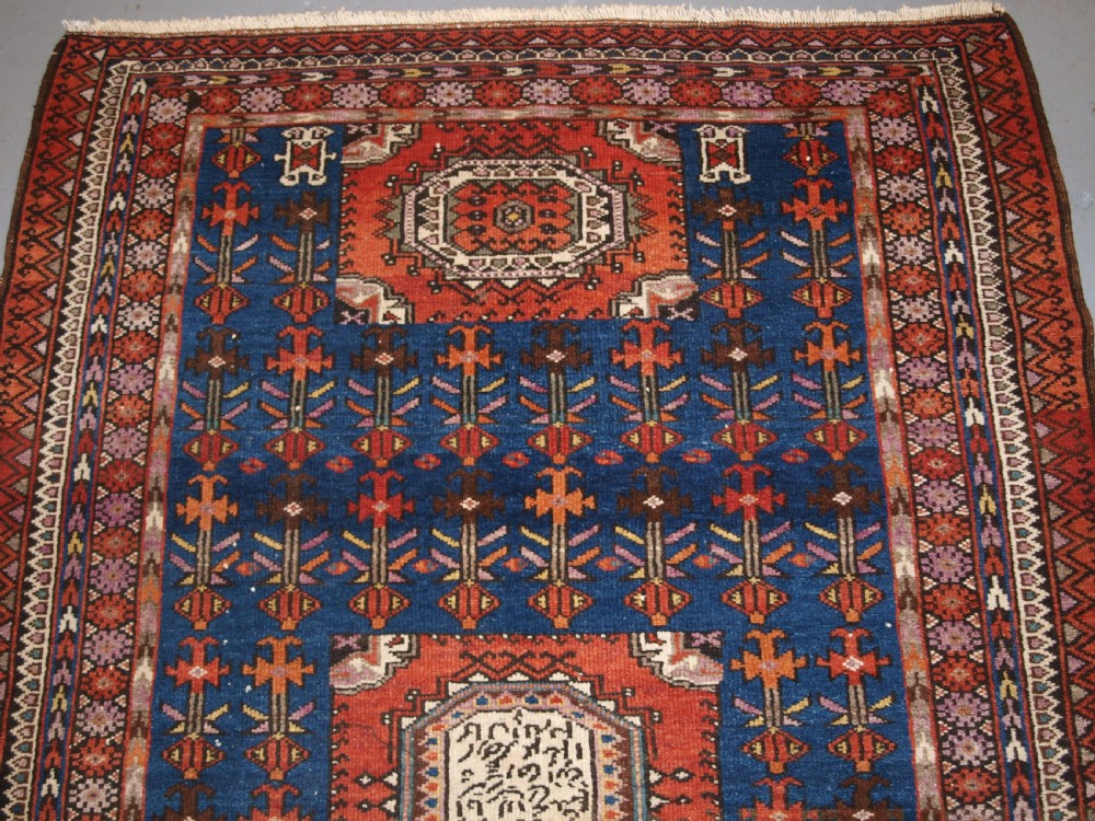 OLD KURDISH RUG, UNUSUAL DESIGN, LARGE INSCRIPTION WITH DATE, CIRCA 1900/20. View V