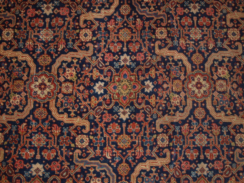 ANTIQUE PERSIAN TABRIZ CARPET, ELEGANT TRADITIONAL DESIGN, SIGNED BY THE MAKER, CIRCA 1900. View V