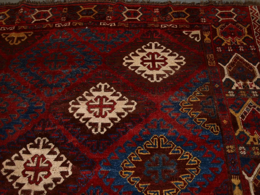 VERY RARE SMALL MAIN CARPET, CENTRAL ASIAN KIRGHYZ OR TURKMEN, MID 19TH CENTURY OR EARLIER. View VII