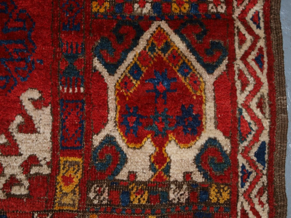 VERY RARE SMALL MAIN CARPET, CENTRAL ASIAN KIRGHYZ OR TURKMEN, MID 19TH CENTURY OR EARLIER. View XVIII