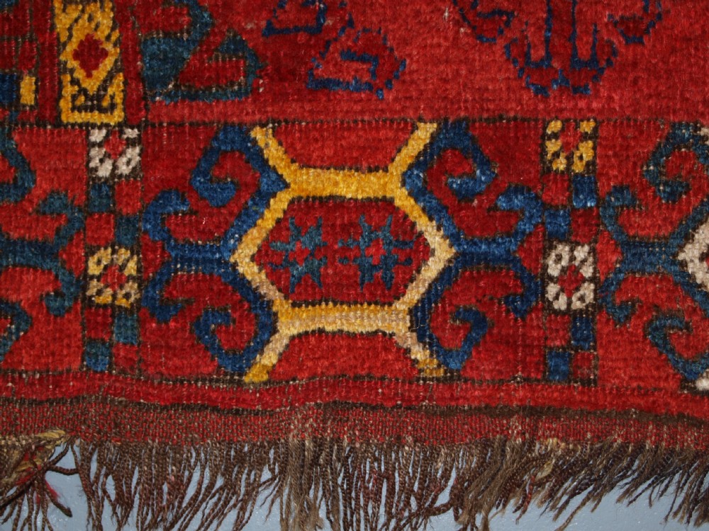 VERY RARE SMALL MAIN CARPET, CENTRAL ASIAN KIRGHYZ OR TURKMEN, MID 19TH CENTURY OR EARLIER. View XXV