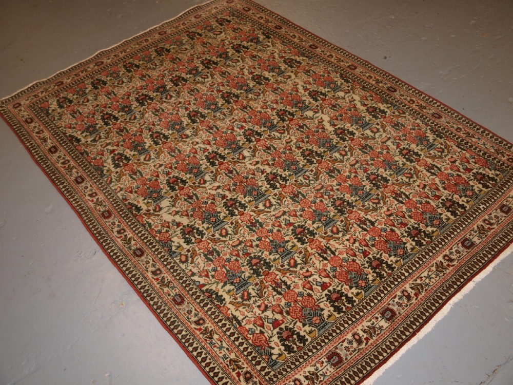 OLD PERSIAN QUM RUG, VERY SOFT COLOURS AND FINE WEAVE, CIRCA 1920. View II