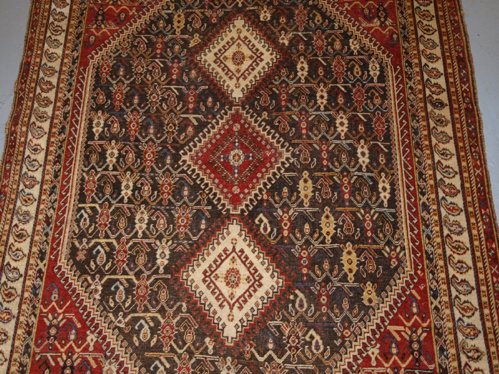 ANTIQUE SOUTH WEST PERSIAN TRIBAL QASHQAI RUG, TRIPLE MEDALLION, CIRCA 1880. View VI