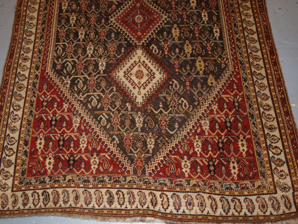 ANTIQUE SOUTH WEST PERSIAN TRIBAL QASHQAI RUG, TRIPLE MEDALLION, CIRCA 1880. View VII