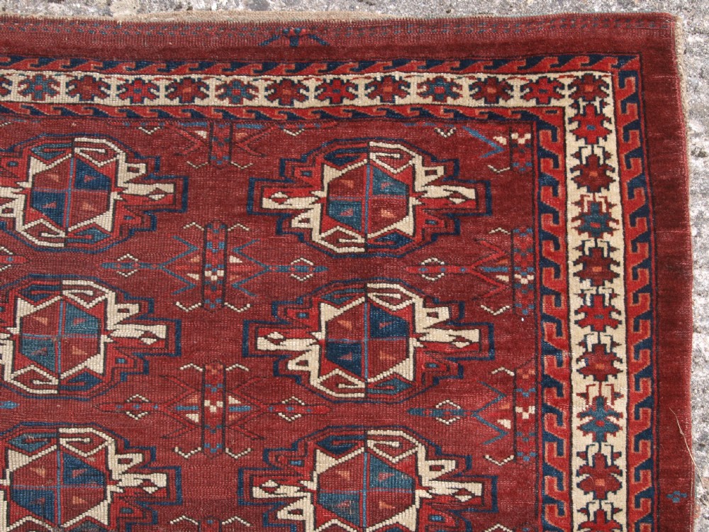 ANTIQUE YOMUT TURKMEN 9 GUL CHUVAL, EARLY EXAMPLE WITH GREAT COLOUR, EARLY 19TH CENTURY. View III