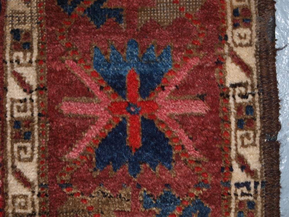 ANTIQUE BALUCH RUG WITH SNOW FLAKE LATTICE DESIGN, WESTERN AFGHANISTAN, LATE 19TH CENTURY. View XII