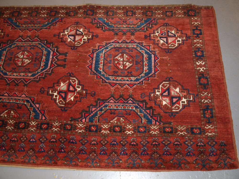 ANTIQUE ERSARI TURKMEN CHUVAL OF LARGE SIZE, UNUSUAL DESIGN WITH SILK HIGH LIGHTS, LATE 19TH CENTURY. (1 of pair). View IV