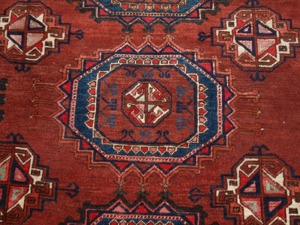 ANTIQUE ERSARI TURKMEN CHUVAL OF LARGE SIZE, UNUSUAL DESIGN WITH SILK HIGH LIGHTS, LATE 19TH CENTURY. (1 of pair). View X
