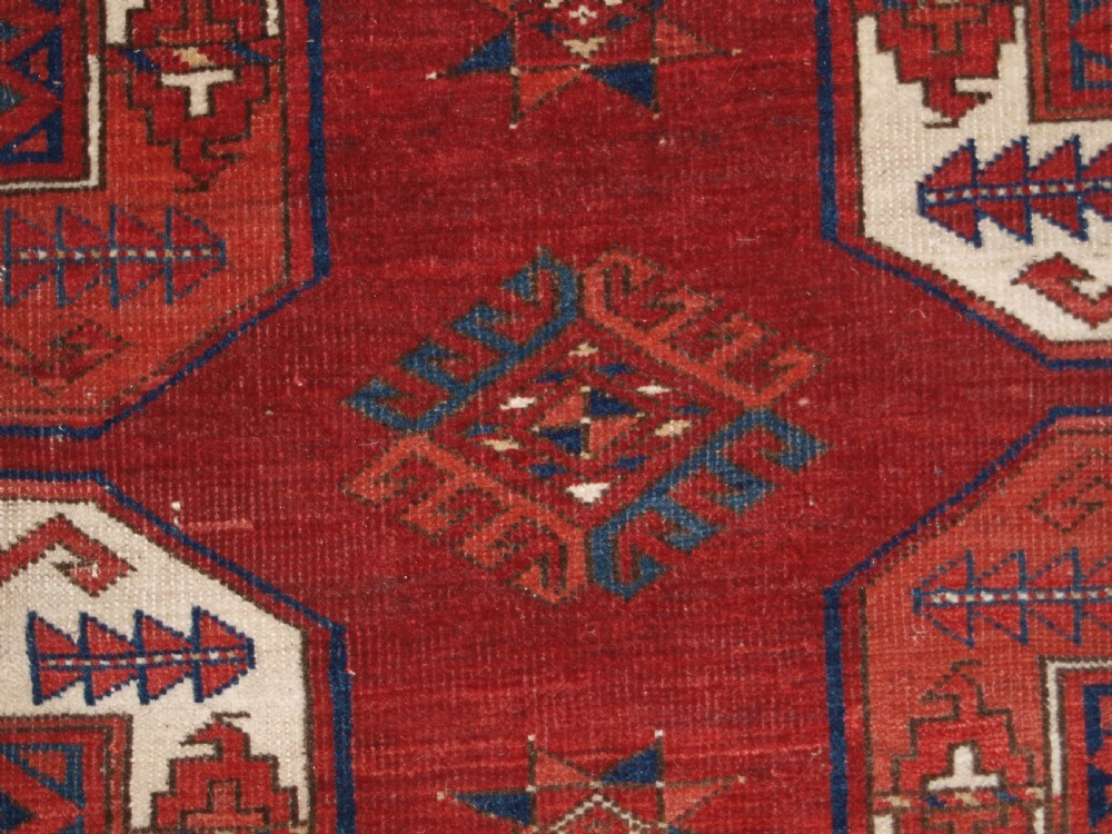 ANTIQUE ERSARI KIZIL AYAK TURKMEN MAIN CARPET, SUPERB COLOUR AND CONDITION, LATE 19TH CENTURY. View XI
