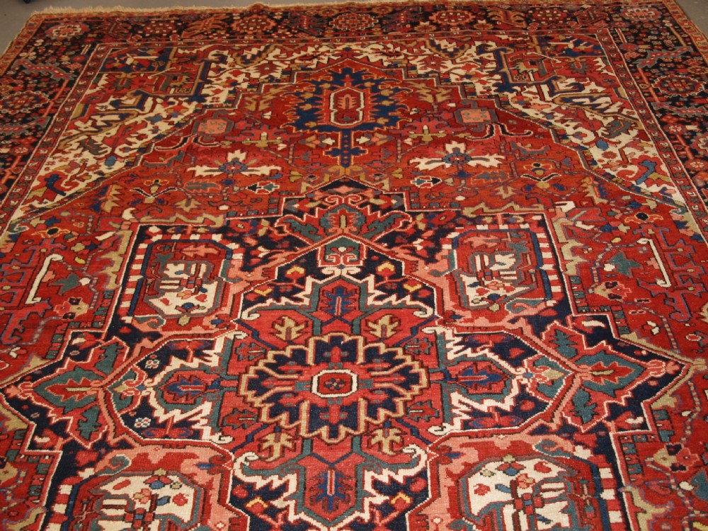 ANTIQUE PERSIAN HERIZ CARPET WITH SUPERB COLOURS, SQUARE SIZE, IDEAL FURNISHING CARPET, CIRCA 1900. View V