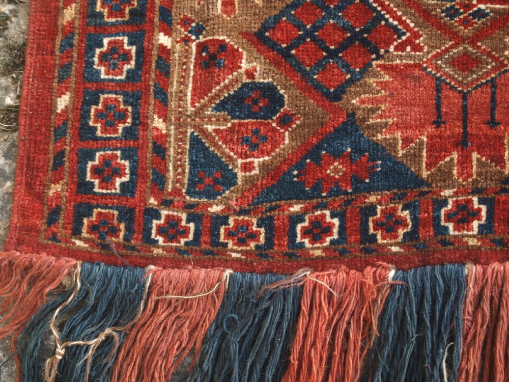 ANTIQUE ERSARI BESHIR TURKMEN TORBA, CLASSIC DESIGN, GREAT COLOUR, LATE 19TH CENTURY. View VI