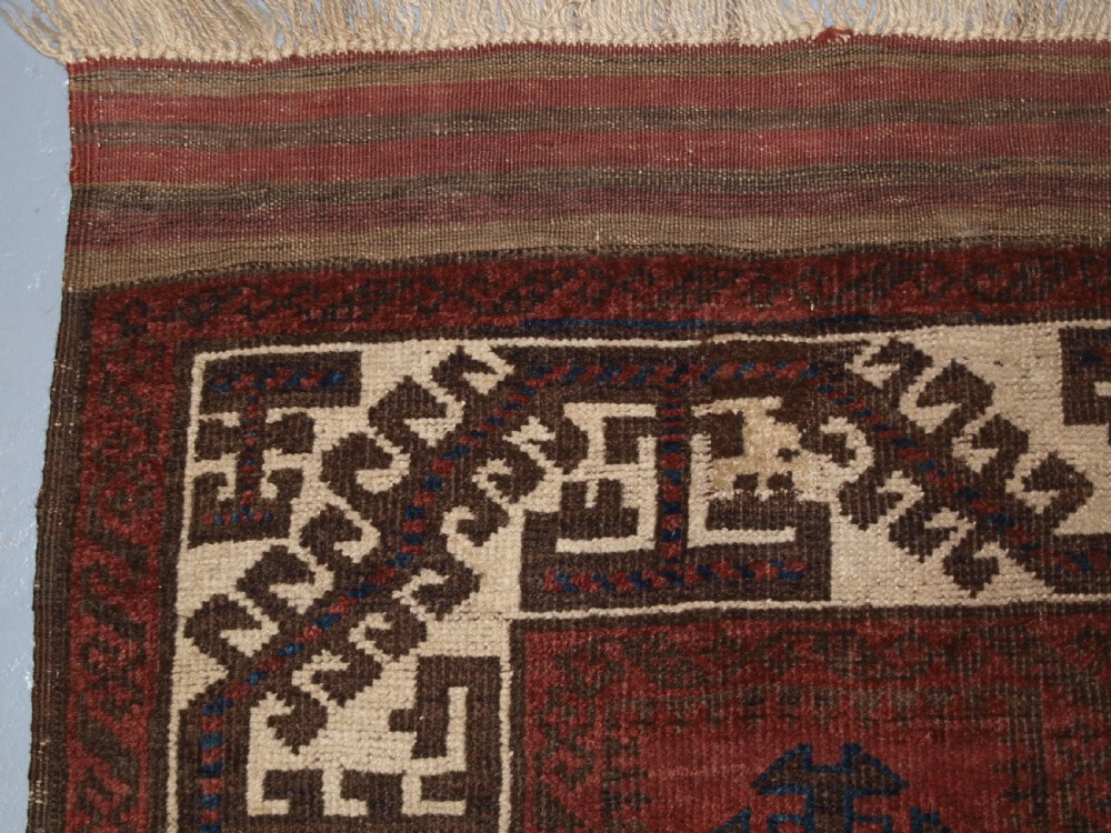 ANTIQUE BALUCH RUG, POSSIBLY TIMURI, LARGE SCALE DESIGN, WHITE BORDER, 2ND HALF 19TH CENTURY. View III