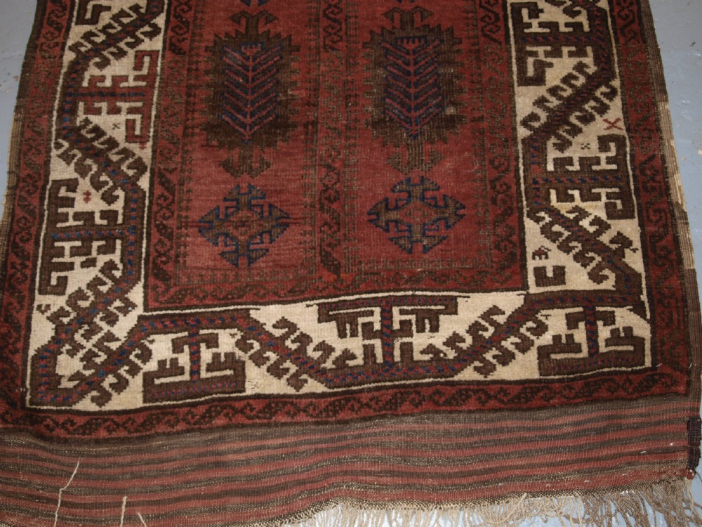 ANTIQUE BALUCH RUG, POSSIBLY TIMURI, LARGE SCALE DESIGN, WHITE BORDER, 2ND HALF 19TH CENTURY. View VII