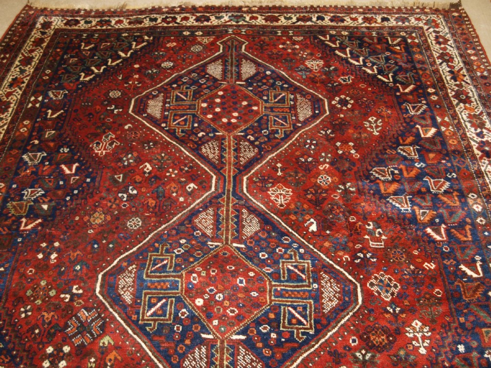 OLD SOUTH WEST PERSIAN SHIRAZ REGION TRIPLE MEDALLION CARPET WITH TRIBAL DESIGN, GREAT CONDITION, CIRCA 1920. View V