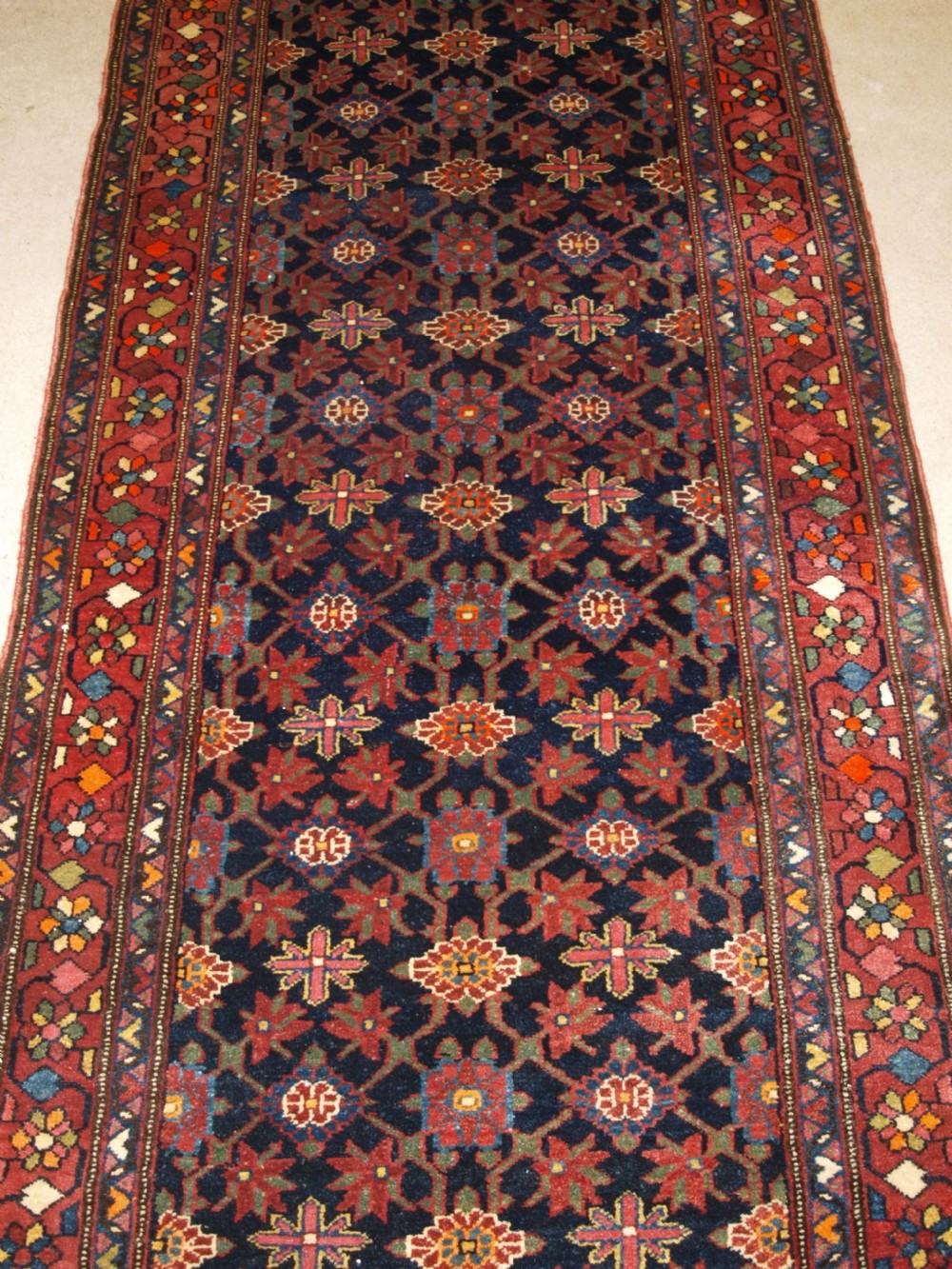 OLD PERSIAN HAMADAN REGION RUNNER, OVER 17 FEET LONG, MINA KHANI DESIGN, HARD WEARING, CIRCA 1920 View V