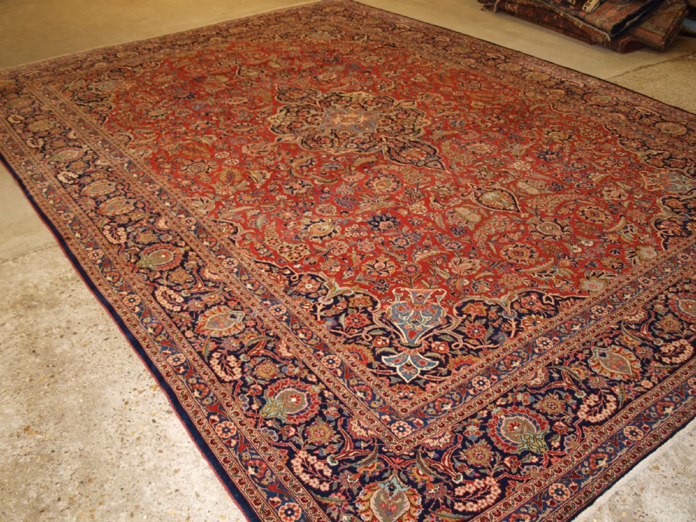 ANTIQUE KASHAN CARPET, OUTSTANDING EXAMPLE WITH EXCELLENT DESIGN & COLOUR, CIRCA 1900
