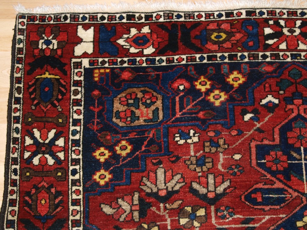 OLD PERSIAN BAKHTIARI VILLAGE RUG, SUPERB COLOURS AND CONDITION, CIRCA 1920. View III
