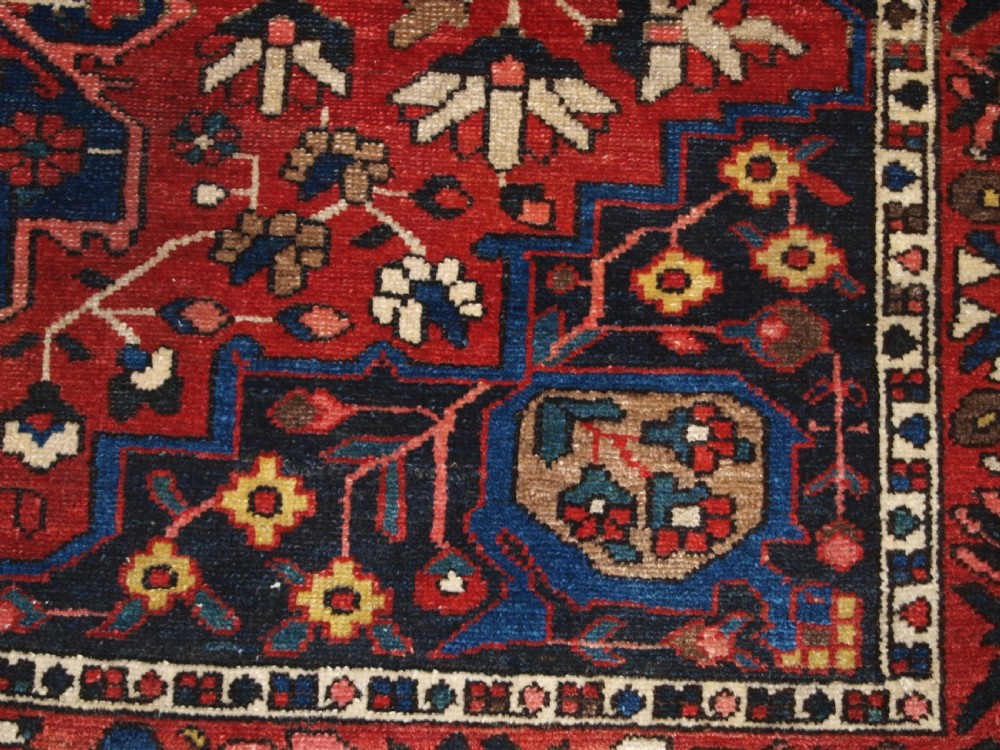 OLD PERSIAN BAKHTIARI VILLAGE RUG, SUPERB COLOURS AND CONDITION, CIRCA 1920. View IX