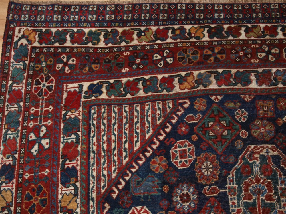 ANTIQUE SOUTH WEST PERSIAN TRIBAL CARPET BY THE KHAMSEH TRIBE, BEAUTIFUL TRIBAL DESIGN, CIRCA 1890. View III