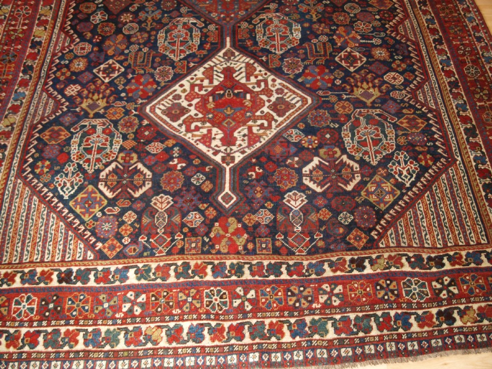 ANTIQUE SOUTH WEST PERSIAN TRIBAL CARPET BY THE KHAMSEH TRIBE, BEAUTIFUL TRIBAL DESIGN, CIRCA 1890. View VII