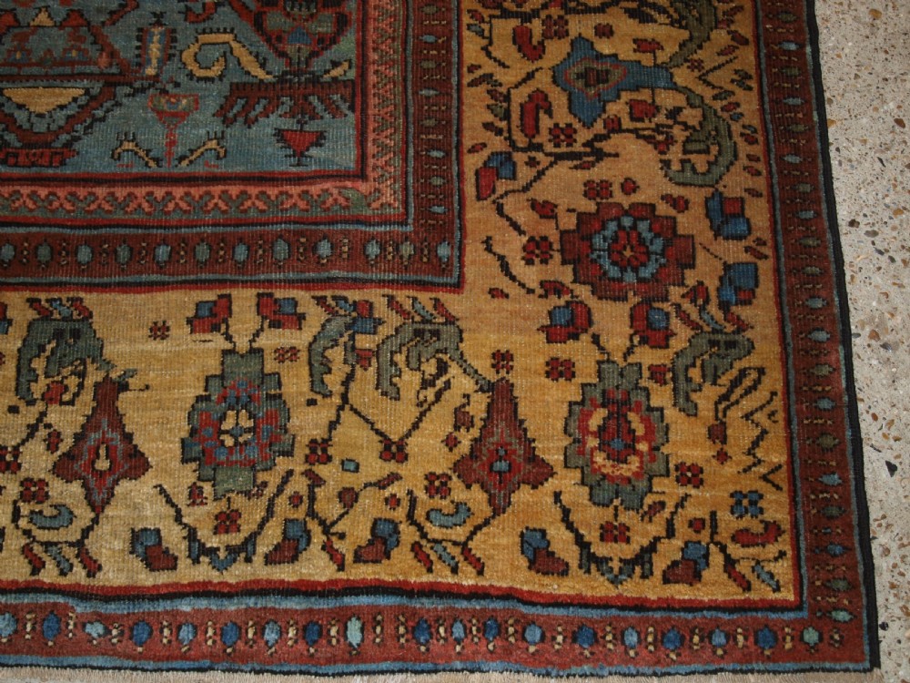 ANTIQUE FARAGHAN VILLAGE CARPET WITH OUTSTANDING COLOUR, CIRCA 1880. View X