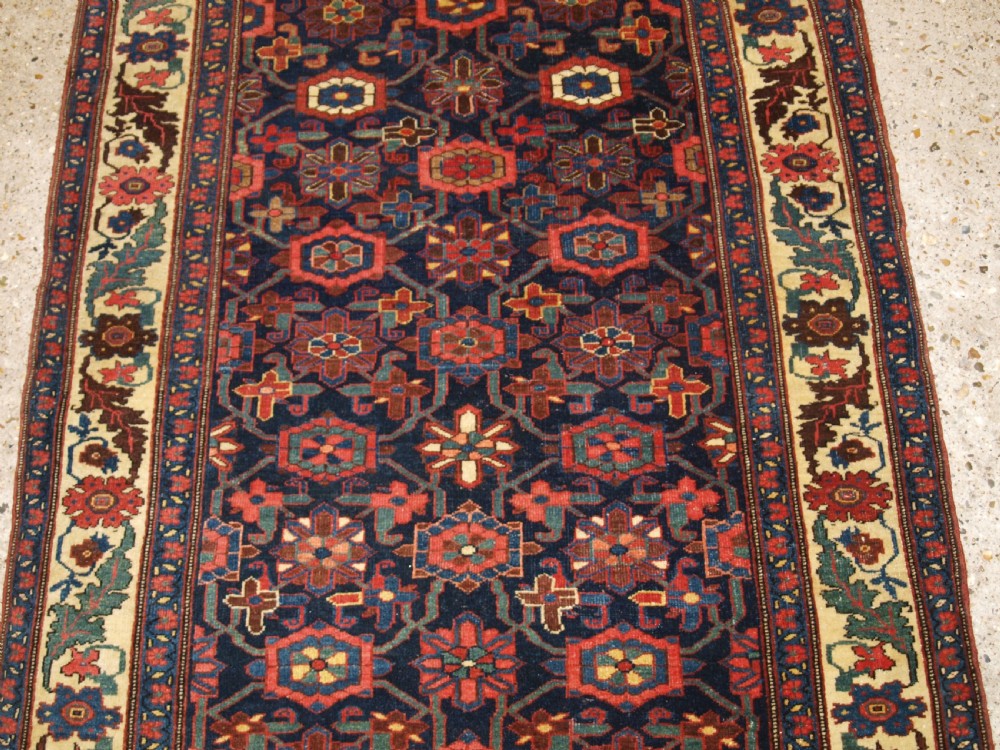 ANTIQUE BIJAR RUNNER WITH MINA KHANI DESIGN, BEAUTIFUL BORDER, CIRCA 1880. View V