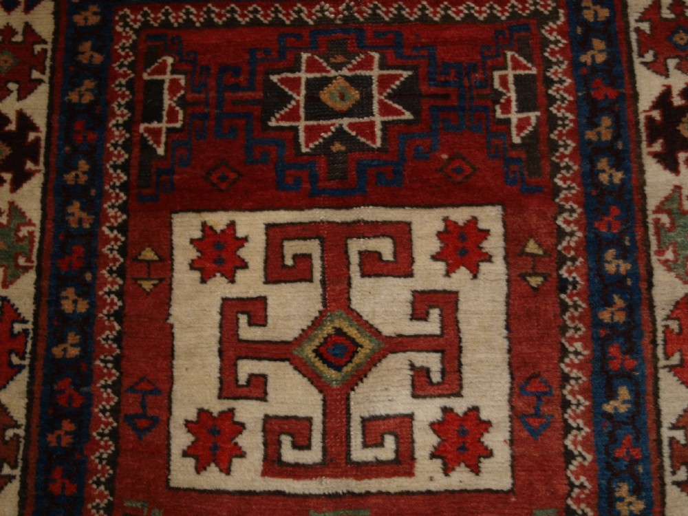 ANTIQUE NORTH PERSIAN KURDISH RUNNER WITH BOXED MEDALLION DESIGN, CIRCA 1900. View IX