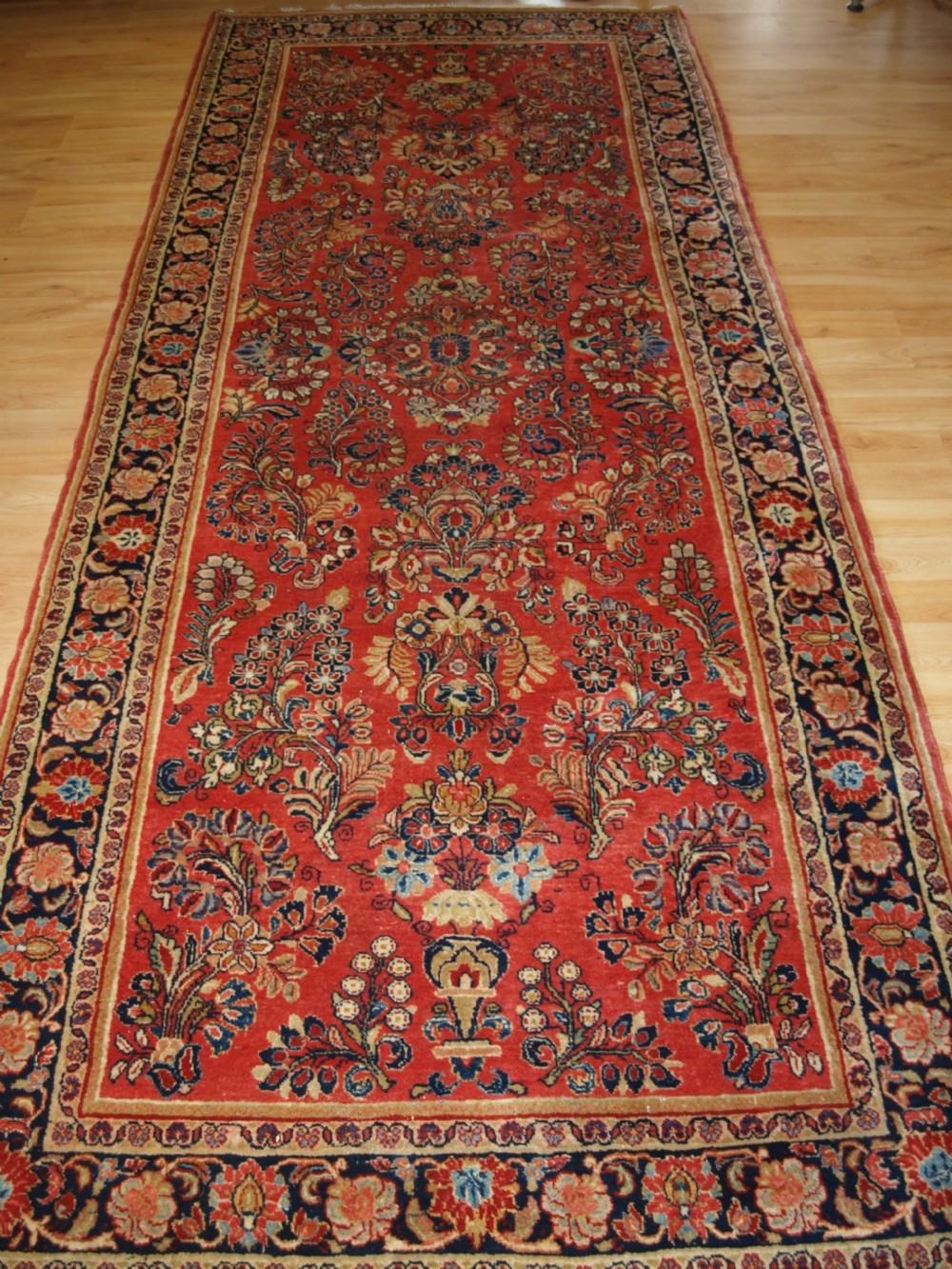 ANTIQUE SAROUK KELLEH (LONG RUG) SUPERB CONDITION, GREAT COLOUR, CIRCA 1900/20. View II