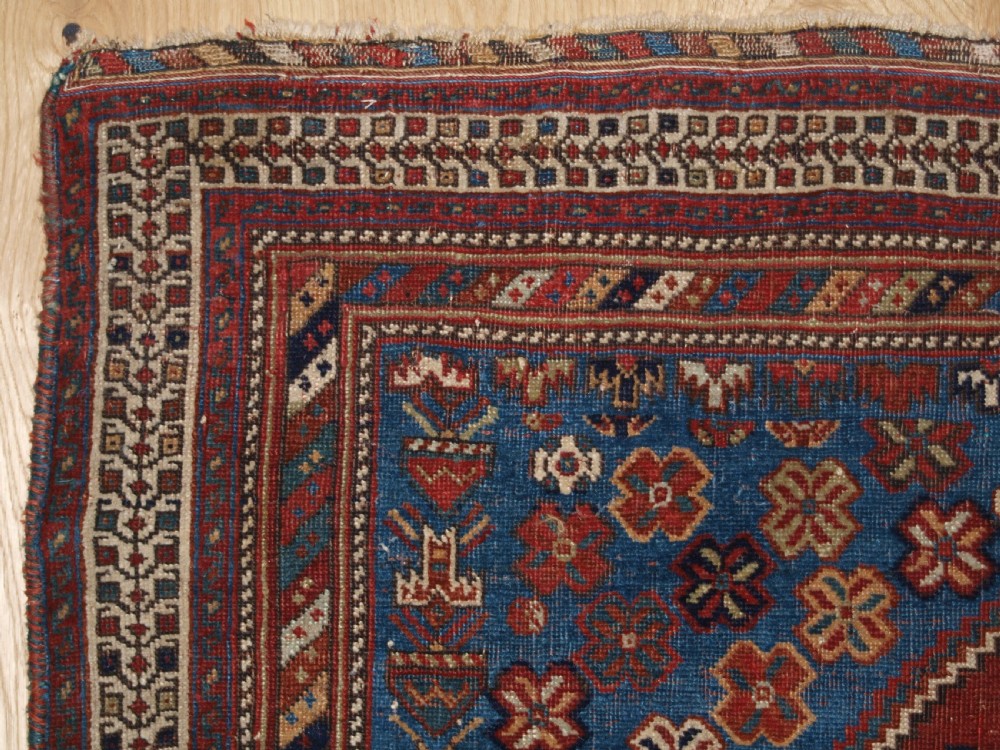 ANTIQUE PERSIAN AFSHAR RUG OF CLASSIC DESIGN, SMALL SIZE WITH GREAT COLOUR, LATE 19TH CENTURY. View III
