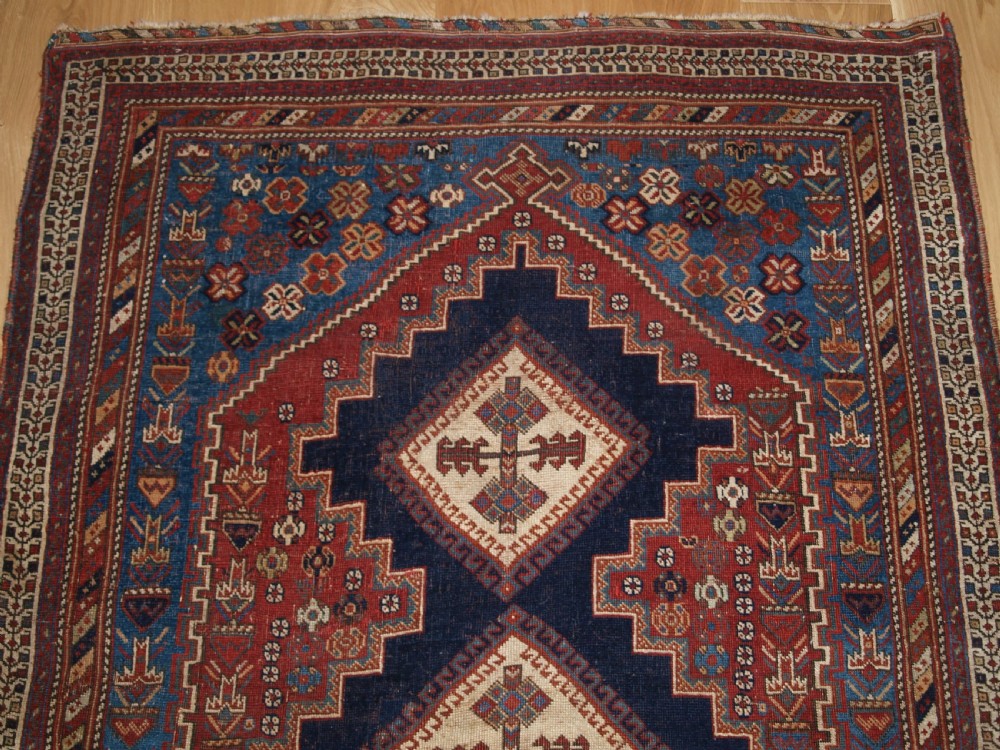 ANTIQUE PERSIAN AFSHAR RUG OF CLASSIC DESIGN, SMALL SIZE WITH GREAT COLOUR, LATE 19TH CENTURY. View V