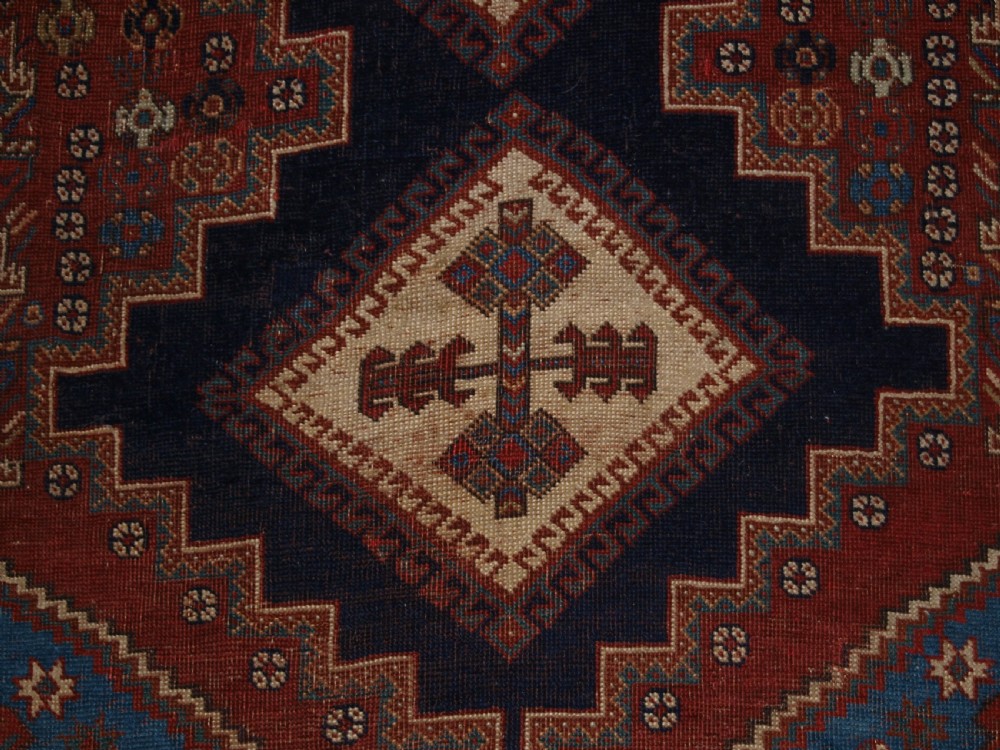 ANTIQUE PERSIAN AFSHAR RUG OF CLASSIC DESIGN, SMALL SIZE WITH GREAT COLOUR, LATE 19TH CENTURY. View XI