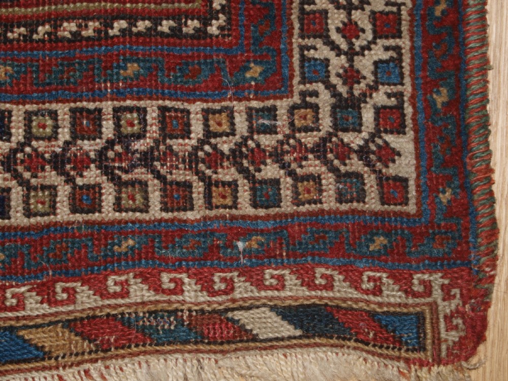 ANTIQUE PERSIAN AFSHAR RUG OF CLASSIC DESIGN, SMALL SIZE WITH GREAT COLOUR, LATE 19TH CENTURY. View XVI