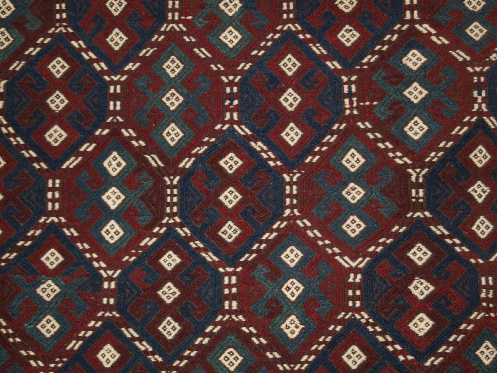 OLD TURKISH FLAT WEAVE IN CICIM TECHNIQUE, BERGAMA REGION, CIRCA 1920. View VII