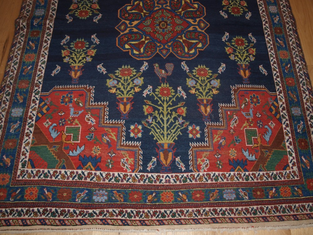 ANTIQUE PERSIAN AFSHAR RUG WITH VASE DESIGN, BIRDS AND FLOWERS, CIRCA 1900/20. View VI