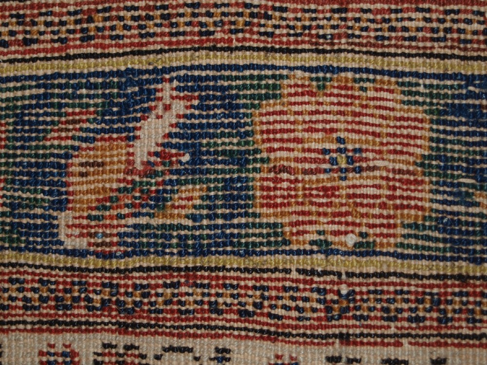 ANTIQUE PERSIAN AFSHAR RUG WITH VASE DESIGN, BIRDS AND FLOWERS, CIRCA 1900/20. View XV