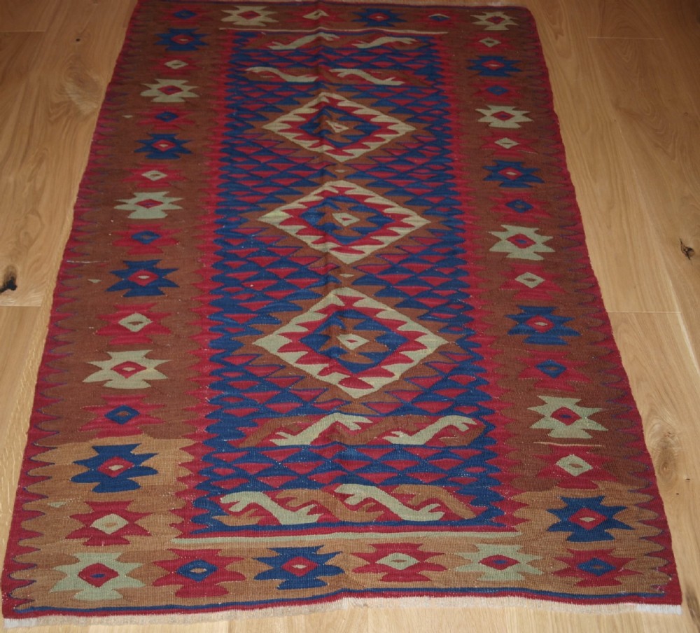 OLD SHARKOY KILIM, SMALL SIZE WITH GOOD COLOUR AND DESIGN, CIRCA 1920.