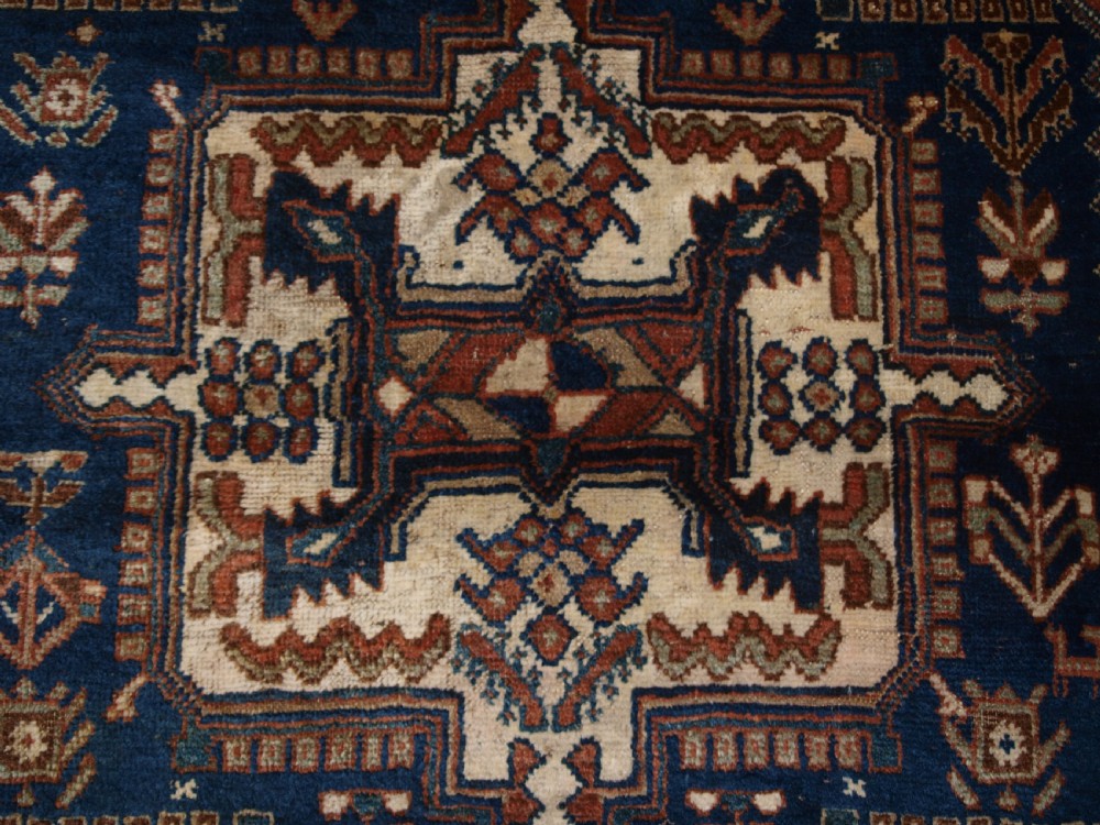 ANTIQUE RUG BY THE LURI TRIBE, SMALL TRIBAL RUG, CIRCA 1900. View IX