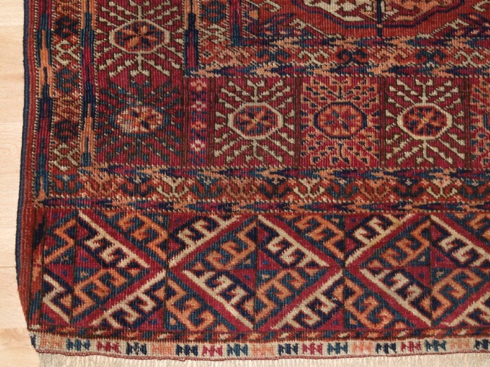ANTIQUE TEKKE TURKMEN RUG OF SMALL SIZE, GOOD COLOUR, LATE 19TH CENTURY. View VII