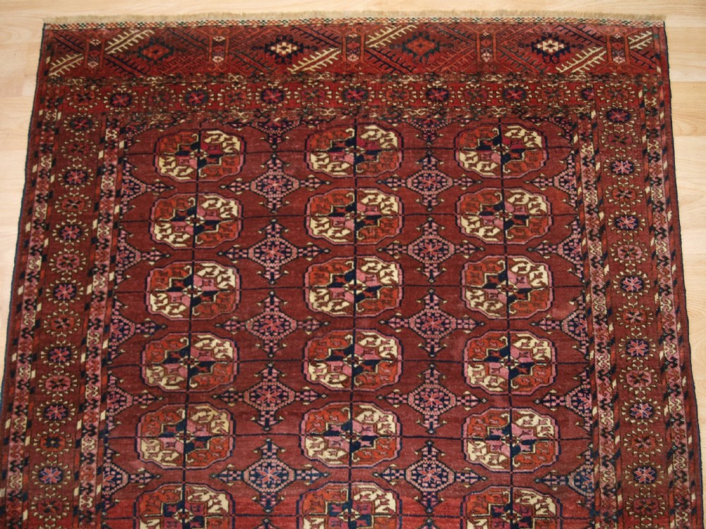 ANTIQUE TEKKE TURKMEN DOWRY RUG, SMALL SIZE, FINE WEAVE, CIRCA 1880. View III