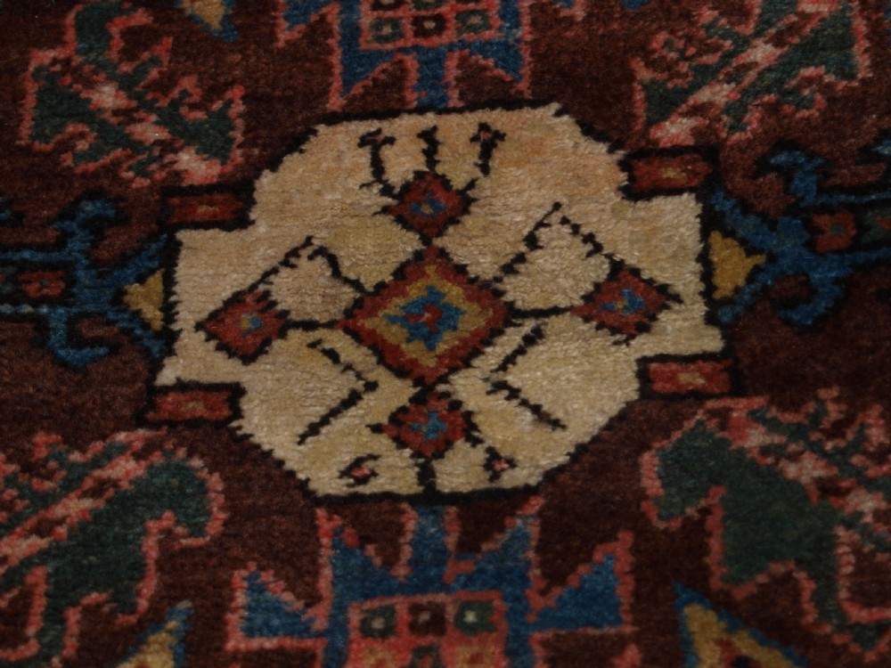 ANTIQUE KURDISH VILLAGE RUG WITH SHURB DESIGN, CIRCA 1900/20. View VII