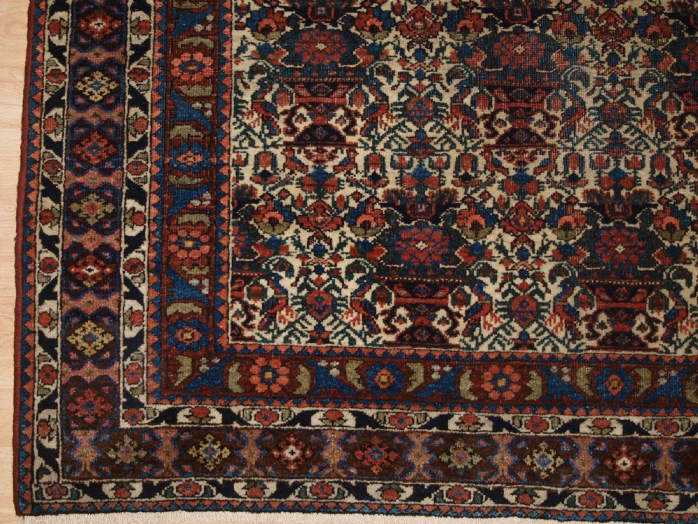 ANTIQUE PERSIAN ABEDEH RUG WITH VASE AND PEACOCK DESIGN, SUPERB COLOURS, CIRCA 1900. View VII