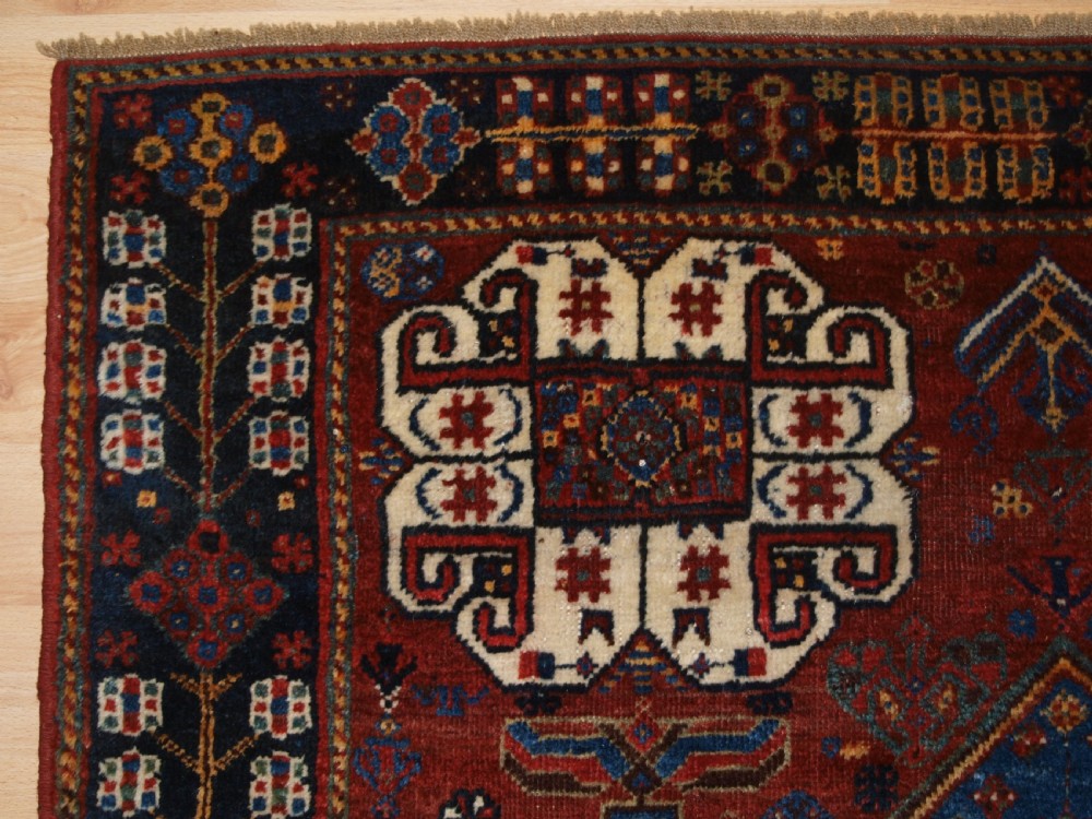 ANTIQUE PERSIAN TRIBAL QASHQAI RUG, SUPERB COLOUR AND DESIGN, CIRCA 1900. View II