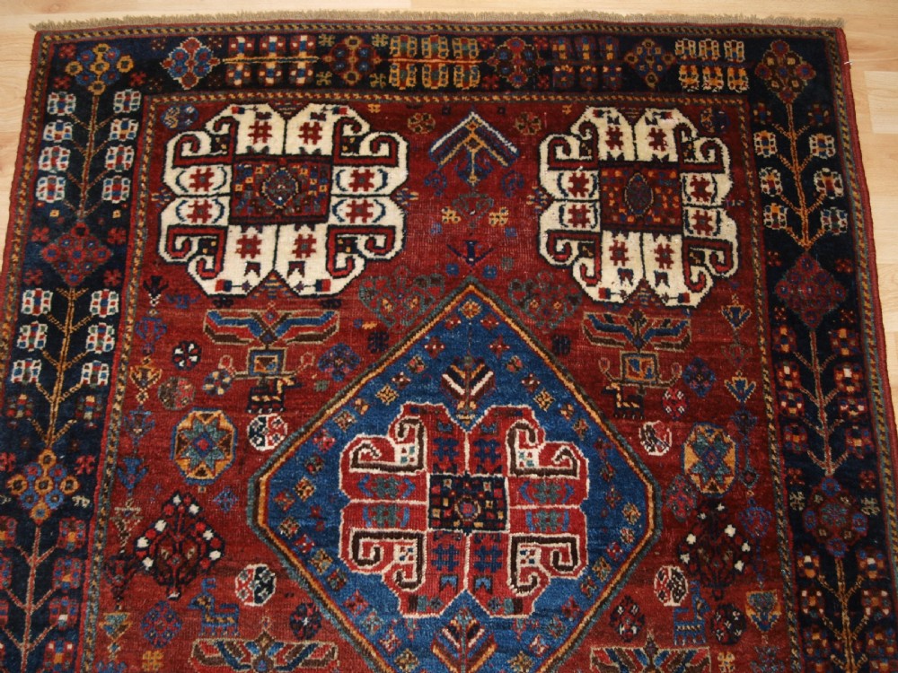 ANTIQUE PERSIAN TRIBAL QASHQAI RUG, SUPERB COLOUR AND DESIGN, CIRCA 1900. View IV