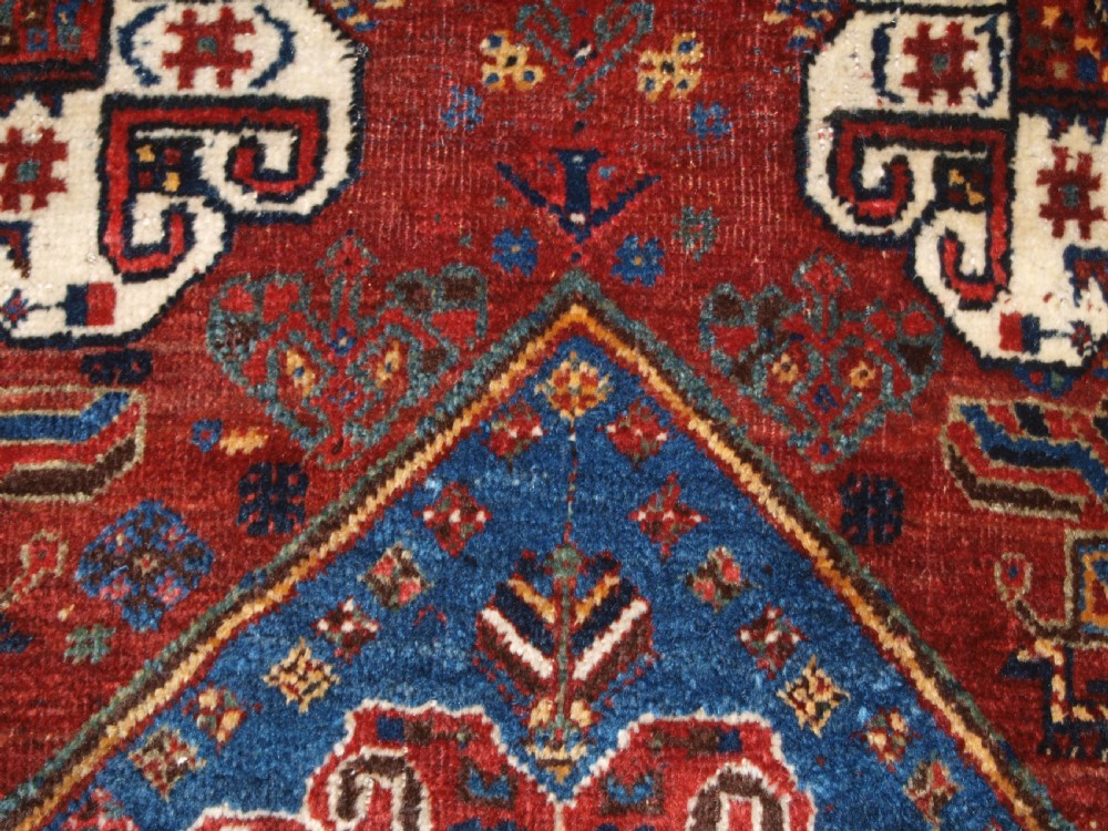 ANTIQUE PERSIAN TRIBAL QASHQAI RUG, SUPERB COLOUR AND DESIGN, CIRCA 1900. View IX