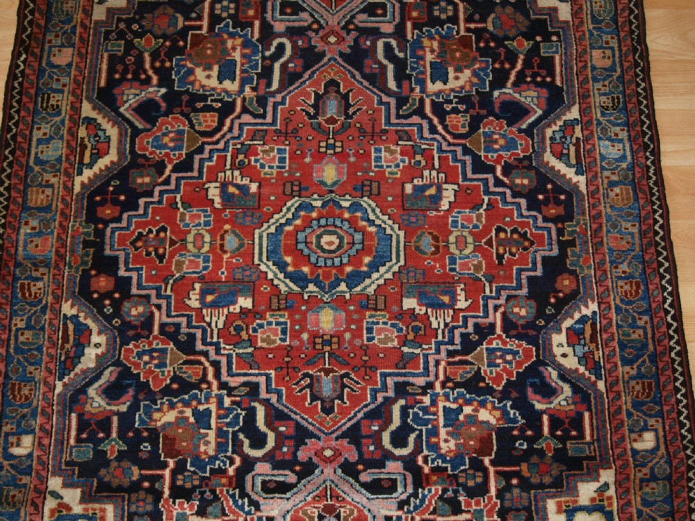 ANTIQUE NORTH WEST PERSIAN JOZAN VILLAGE RUG, SUPERB CONDITION, CIRCA 1920. View V